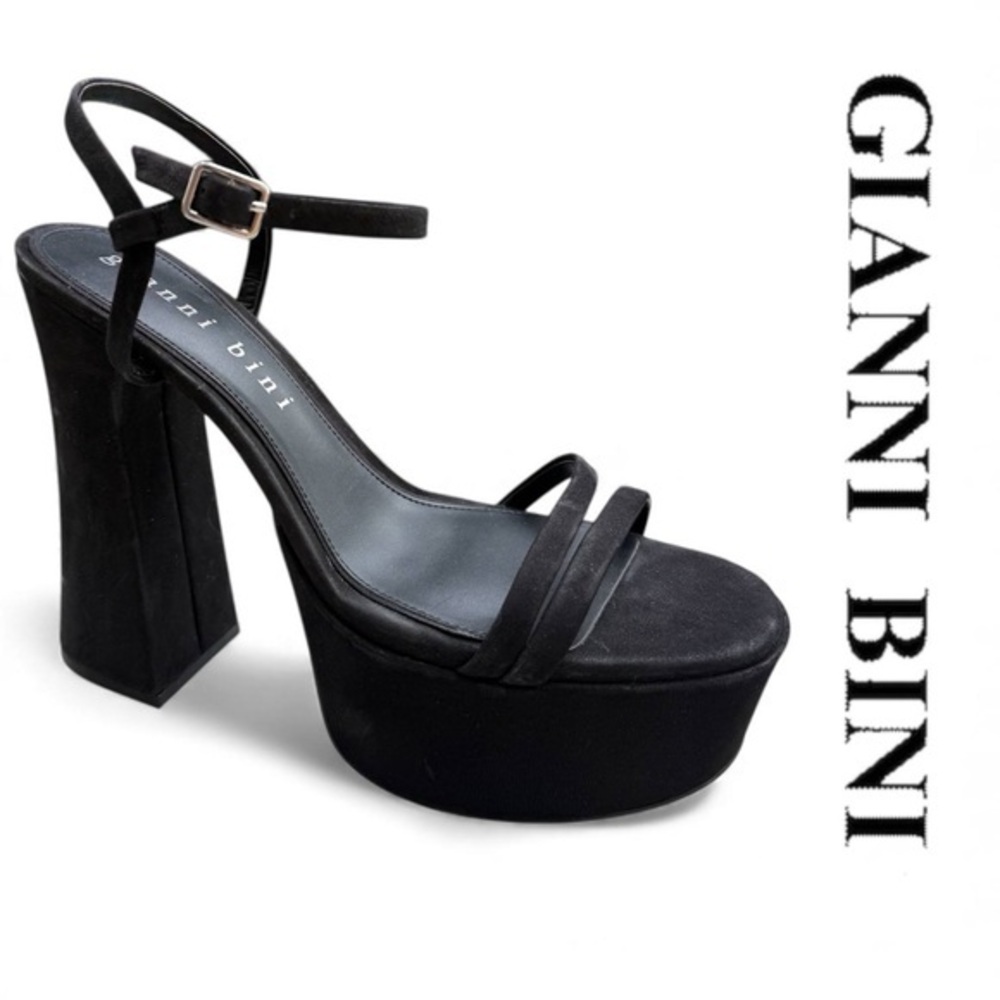 Leather black platform sandals NWT Gianni Bini size 10